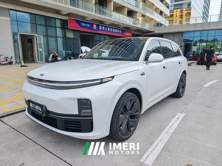 Li Auto Ideal L7 Pro - автомобиль из Китая