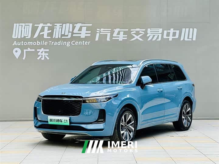 Li Auto ONE Extended-Range 6-Seater - автомобиль из Китая