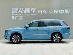 Li Auto ONE Extended-Range 6-Seater - фото 4