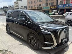 Denza D9 2022 EV 600 AWD Premium - фото 4