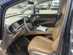 Denza D9 2022 EV 600 AWD Premium - фото 7