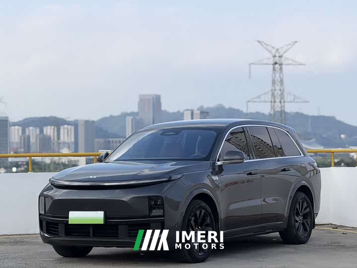 Li Auto Ideal L8 Pro - автомобиль из Китая