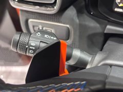 Lynk & Co 02 Hatchback 2.0TD Halo - фото 16