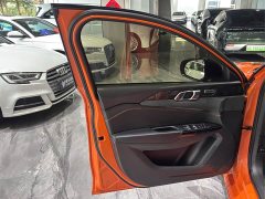 Lynk & Co 02 Hatchback 2.0TD Halo - фото 19