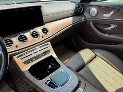 Mercedes-Benz E-Class 2022 E 260 L - фото 10