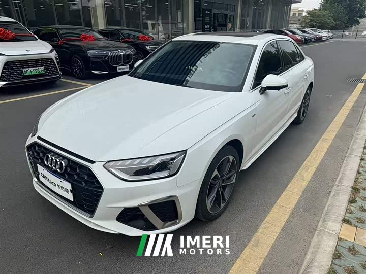 Audi A4L 40 TFSI Fashionable and Dynamic - автомобиль из Китая