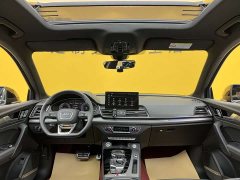 Audi Q5L 2025 45th Anniversary Collector's Edition 45 TFSI Luxurious and Dynamic - фото 13