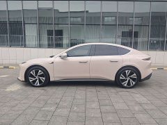 NIO ET5 75kWh - фото 16