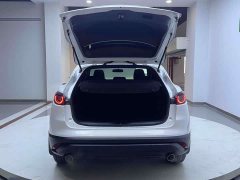 Mazda CX-4 2021 2.0L automatic two-wheel drive Blue Sky Exploration Edition - фото 15