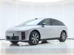 Li Auto Ideal i6 four-wheel drive standard version - фото 13