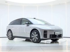 Li Auto Ideal i6 four-wheel drive standard version - фото 2