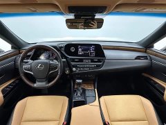 Lexus ES 2021 200 Deluxe Edition - фото 18