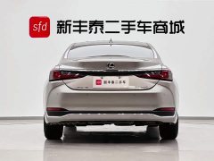 Lexus ES 2021 200 Deluxe Edition - фото 7