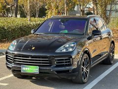 Porsche Cayenne 3.0T Platinum Edition - фото 1