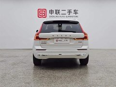 Volvo XC60 B5 four-wheel drive Zhiyuan luxury version - фото 2