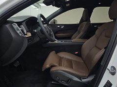 Volvo XC60 B5 four-wheel drive Zhiyuan luxury version - фото 7