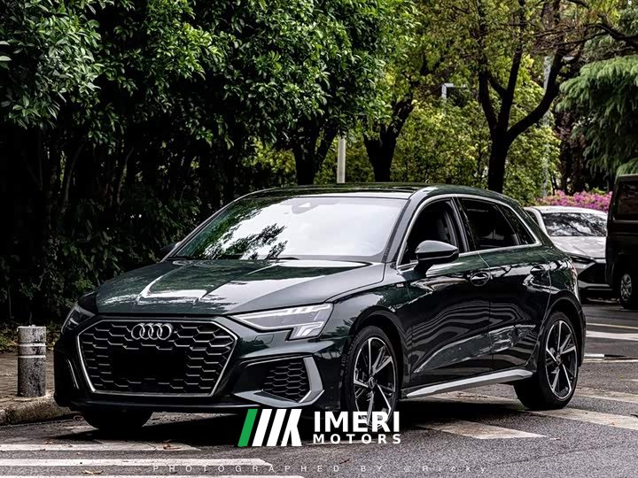 Audi A3 Sportback 35 TFSI stylish and sporty - автомобиль из Китая