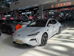 Geely Galaxy E8 700km Yuanhang Intelligent Driving Edition - фото 1