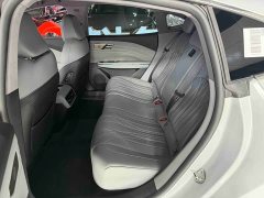 Geely Galaxy E8 700km Yuanhang Intelligent Driving Edition - фото 9