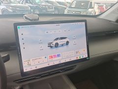 Changan UNI-Z PHEV Blue Whale iDD 125km Beyond Edition - фото 8