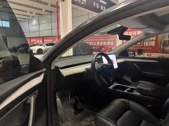 Tesla Model Y rear-wheel drive version - фото 7