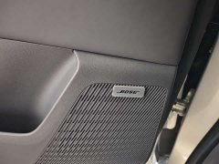 Buick GL8 Lu Zun Exclusive Edition - фото 11