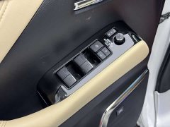 Toyota Wilfa 2021 Crown Dual Engine 2.5L HV Premium Edition - фото 16