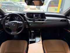 Lexus ES 2020 300h Excellence Edition - фото 12
