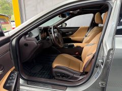 Lexus ES 2020 300h Excellence Edition - фото 6