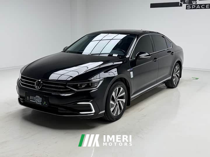 Volkswagen Magotan PHEV 2022 GTE luxury - автомобиль из Китая