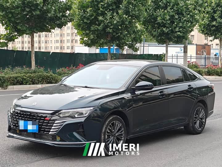 BMW Yixuan MAX 1.5T super dad version - автомобиль из Китая