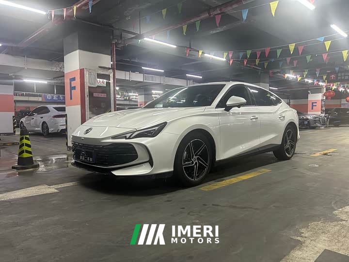 Lexus MG7 2023 1.5T DCT Luxury Edition - автомобиль из Китая