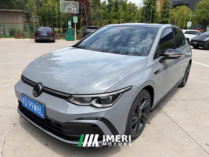 Volkswagen Golf 2021 280TSI DSG R-Line - автомобиль из Китая