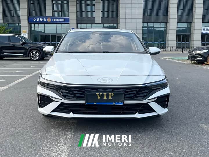 Lexus Elantra 2023 1.5L CVT LUX - автомобиль из Китая