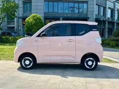 Wuling Hongguang MINIEV 2024 third generation 215km youth version - фото 3