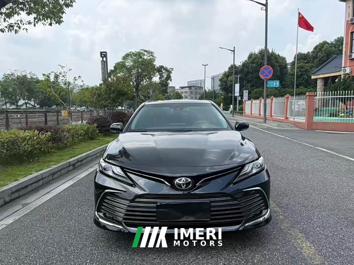 Toyota Camry 2021 2.0G Luxury Edition - автомобиль из Китая