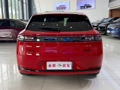 AITO Wenjie M5 extended range Ultra four-wheel drive version - фото 15