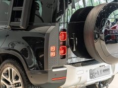 Land Rover Defender 110 3.0T P400 Dark Special Edition - фото 20