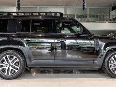 Land Rover Defender 110 3.0T P400 Dark Special Edition - фото 4