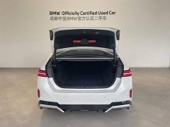 BMW 5 Series 530Li Leading M Sports Package - фото 6