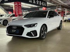 Audi A4L 40 TFSI Fashionable and Dynamic - фото 1