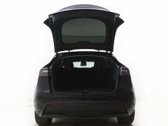 Tesla Model Y long-range all-wheel drive version 3D7 - фото 10