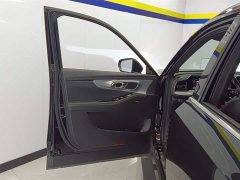 GAC Trumpchi GS8 Pilot Series 2.0TGDI 2WD Luxury Smart Connectivity Edition (7-Seater) - фото 4