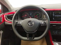 Volkswagen Polo Plus 1.5L Automatic Tech Edition - фото 15