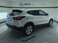 Nissan Qashqai 2.0L CVT XV Premium Edition - фото 3