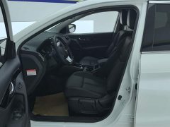 Nissan Qashqai 2.0L CVT XV Premium Edition - фото 9