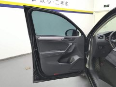 Volkswagen Tiguan L 280TSI automatic two-wheel drive smart version - фото 7