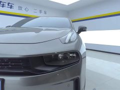 Lynk & Co 03 2.0TD DCT Pro - фото 5