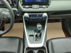 Toyota RAV4 2022 2.0L CVT 2WD Fashion Plus Edition - фото 16