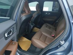 Volvo XC60 2024 B5 AWD Plus Luxury - фото 11